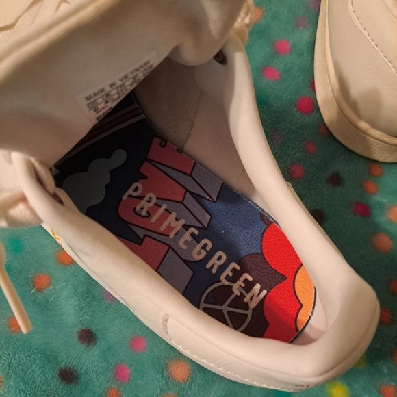 Excellent condition Stan Smith Adidas size 6 sneakers. - Picture 5 of 8